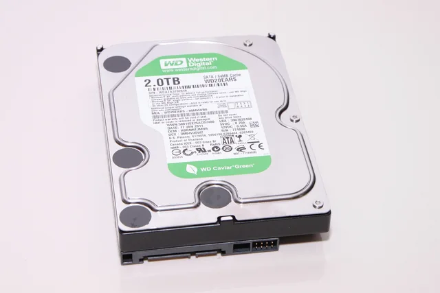 cache, computers, data, digital, disk, drive, hdd, hard disk drive, hard disk, computer, data storage, sata, storage, wd20ears, western, editorial, technology. Backup and recovery features to insist on and to skip