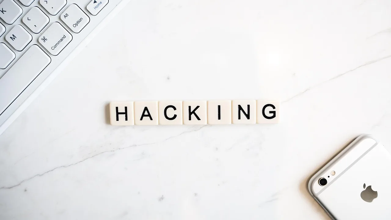 hacker, hacking, security, hack, cybercrime, hacker, hacker, hacking, hacking, hack, cybercrime, cybercrime, cybercrime, cybercrime, cybercrime. Phishing defense comparison: Five layers